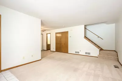 7630 13th Street N, Oakdale, MN 55128 - Photo 5