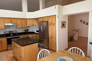 4162 N Black Oaks Ln N, Plymouth, MN 55446 - Photo 5