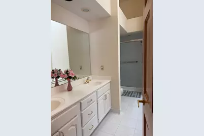 4162 N Black Oaks Ln N, Plymouth, MN 55446 - Photo 11