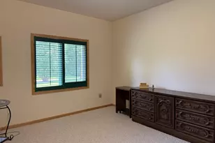 4162 N Black Oaks Ln N, Plymouth, MN 55446 - Photo 25