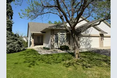 4162 N Black Oaks Ln N, Plymouth, MN 55446 - Photo 3