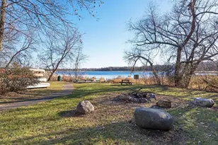 11788 Red Fox Dr, Maple Grove, MN 55369 - Photo 27