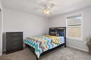 5040 Kimberly Ln N, Plymouth, MN 55446 - Photo 15