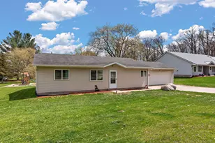 931 Perry Ave N, Browerville, MN 56438 - Photo 3