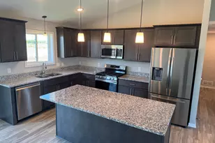 1700 10th St NE, Buffalo, MN 55313 - Photo 5