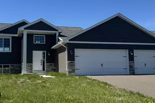 1700 10th St NE, Buffalo, MN 55313 - Photo 1