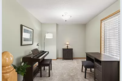 4514 Impatiens Avenue N, Brooklyn Park, MN 55443 - Photo 5
