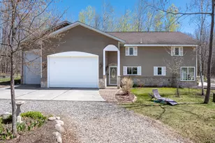 21564 Sugarbush Ln, Cohasset, MN 55721 - Photo 3
