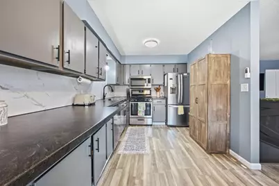 205 12th Avenue E, West Fargo, ND 58078 - Photo 9