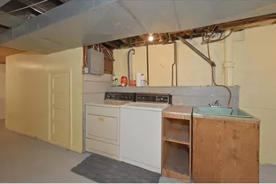2611 Banks Avenue, Superior, WI 54880 - Photo 25