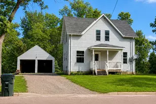 458 4th St N, Brownton, MN 55312 - Photo 1