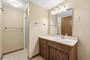 3651 Fairway Rd N, Fargo, ND 58102 - Photo 21