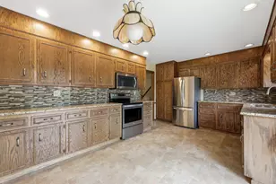 3651 Fairway Rd N, Fargo, ND 58102 - Photo 9