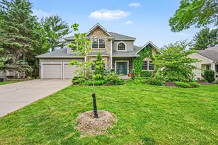 1452 Golf View Dr, River Falls, WI 54022 - Photo 35