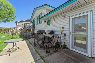 8441 Idaho Avenue N, Brooklyn Park, MN 55445 - Photo 13
