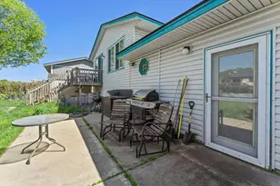 8441 Idaho Ave N, Brooklyn Park, MN 55445 - Photo 13