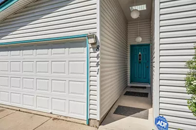 8441 Idaho Avenue N, Brooklyn Park, MN 55445 - Photo 11