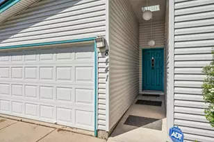 8441 Idaho Ave N, Brooklyn Park, MN 55445 - Photo 11
