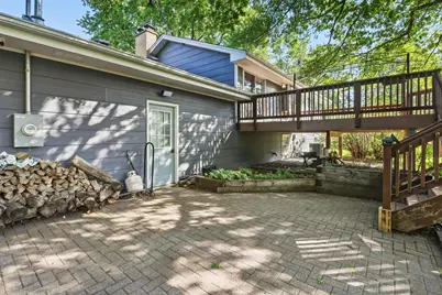 311 Eagle Ridge Circle, Burnsville, MN 55337 - Photo 33