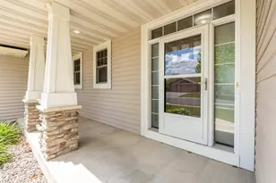 517 Appaloosa Ave, Shakopee, MN 55379 - Photo 3