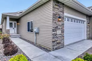 8051 Winfield Rd, Rockford, MN 55373 - Photo 3