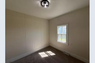 729 E Ripley Street, Litchfield, MN 55355 - Photo 11