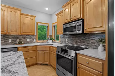 14259 Geneva Avenue N, Hugo, MN 55038 - Photo 11