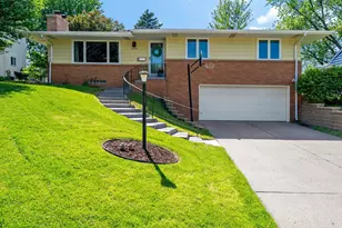 3324 Skycroft Dr, Saint Anthony, MN 55418 - Photo 1
