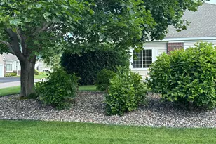 10915 Nassau Ct NE, Blaine, MN 55449 - Photo 33