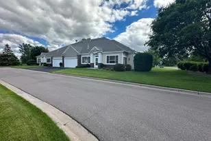 10915 Nassau Ct NE, Blaine, MN 55449 - Photo 37