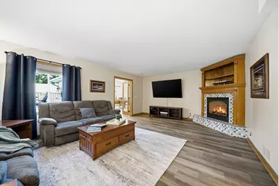 14281 Crofton Court, Rosemount, MN 55068 - Photo 7
