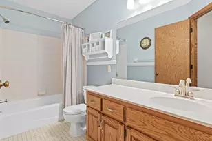 417 75th Ave N, Brooklyn Park, MN 55444 - Photo 3