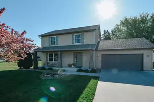 270 Highlands Ave, Zumbrota, MN 55992 - Photo 1