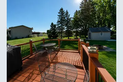 270 Highlands Avenue, Zumbrota, MN 55992 - Photo 3