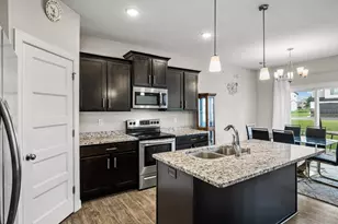 2117 Cleveland Ln S, Cambridge, MN 55008 - Photo 9