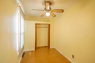 1201 Ross Ave, Saint Paul, MN 55106 - Photo 17