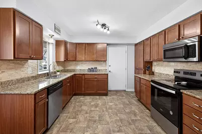 5409 Rhode Island Avenue N, New Hope, MN 55428 - Photo 17