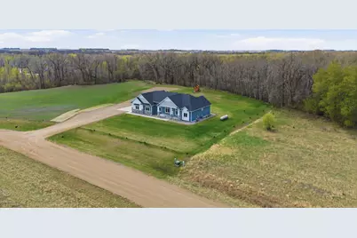 19561 11th Avenue S, Hawley, MN 56549 - Photo 41