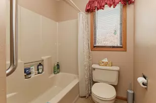 418 N Clayborn Ave, Parkers Prairie, MN 56361 - Photo 29