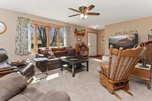 418 N Clayborn Ave, Parkers Prairie, MN 56361 - Photo 17