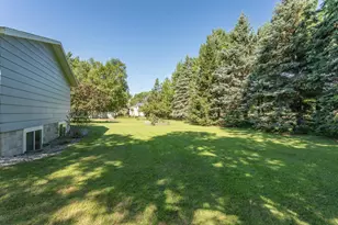 418 N Clayborn Ave, Parkers Prairie, MN 56361 - Photo 5