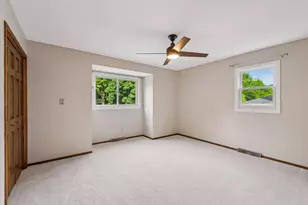 481 Desnoyer Ave, Saint Paul, MN 55104 - Photo 21