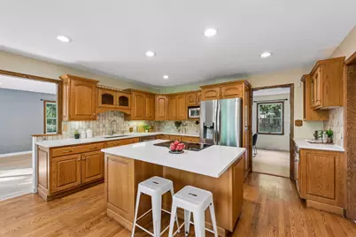 481 Desnoyer Avenue, Saint Paul, MN 55104 - Photo 7