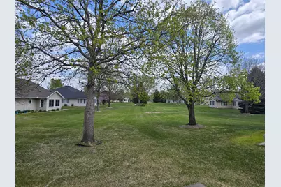 9244 Dunbar Knoll N, Brooklyn Park, MN 55443 - Photo 27