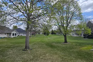 9244 Dunbar Knoll N, Brooklyn Park, MN 55443 - Photo 27