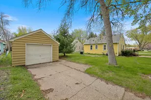 4656 2nd Ave, White Bear Lake, MN 55110 - Photo 3
