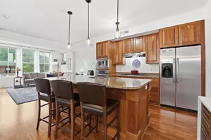 1060 Grand Ave, Saint Paul, MN 55105 - Photo 3