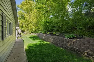 3335 Crystal Bay Rd, Wayzata, MN 55391 - Photo 31
