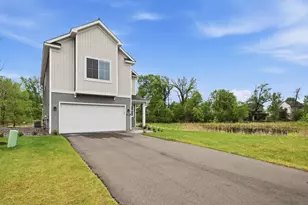 5385 161st St N, Hugo, MN 55038 - Photo 3