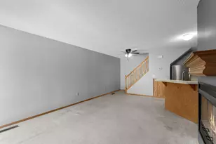 4026 Wilshire Cir, Shoreview, MN 55126 - Photo 7